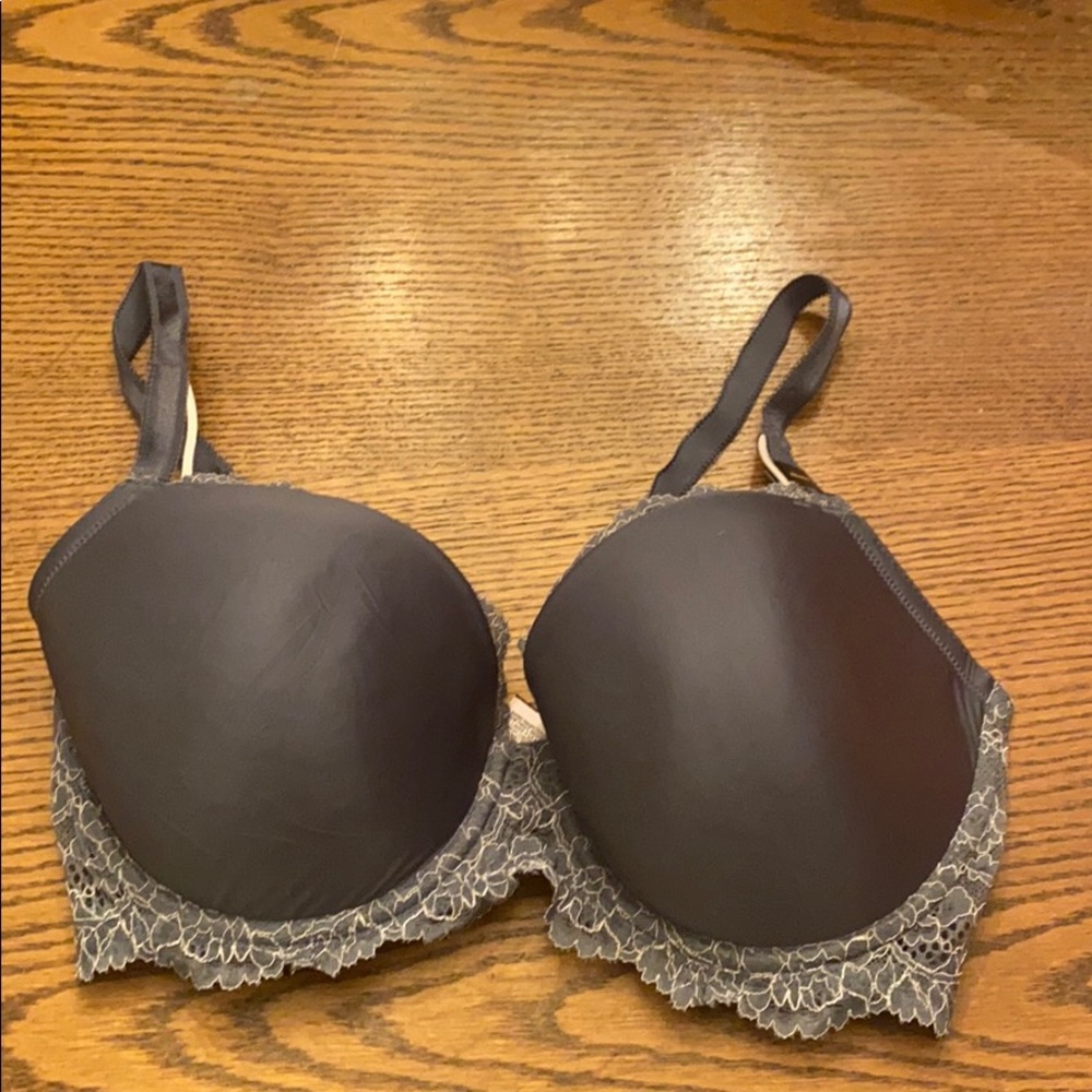 NWT! VS Dream Angels Demi bra size 32 DDD